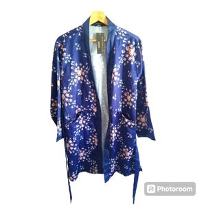 NWT Morgan Lane Woman's Bath Robe Satin Size S/M Blue Navy Floral with Belt‎